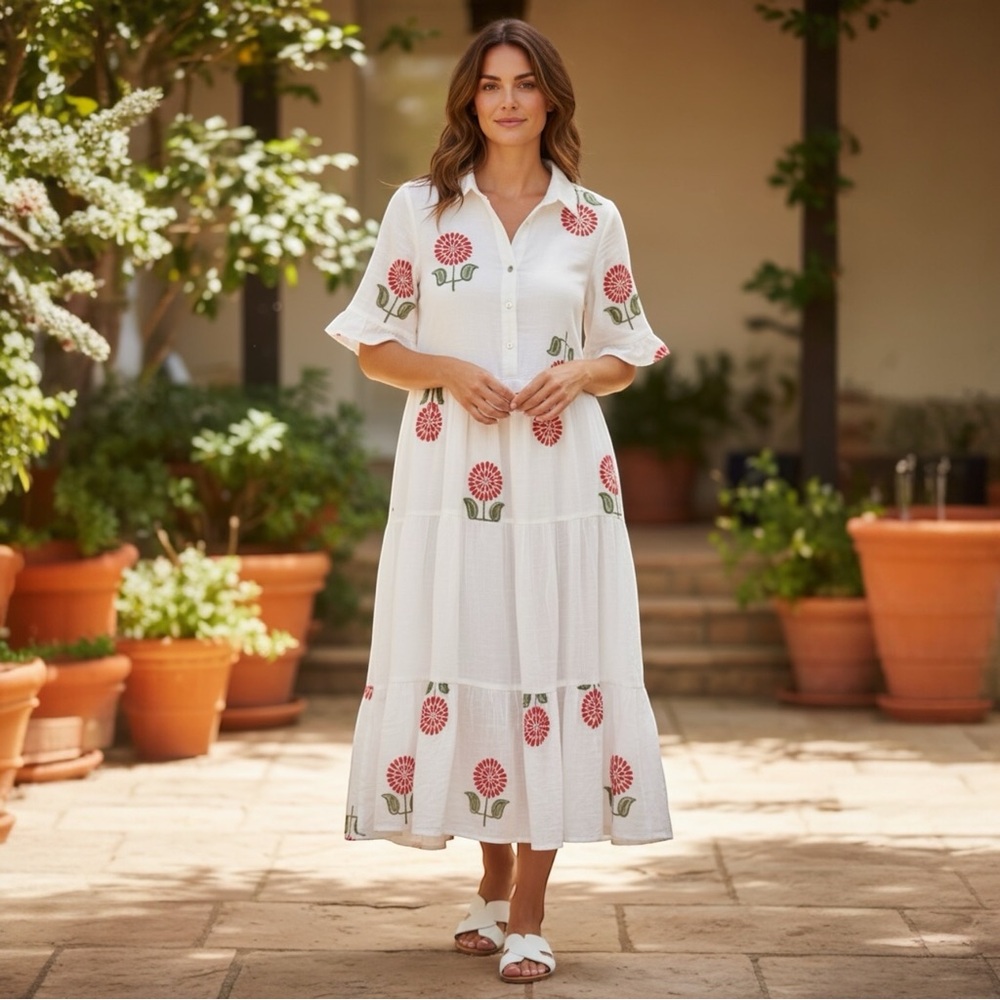 Figueroa and‎ Flower Embroidered Babydoll
Peasant Dress, White, Size Large